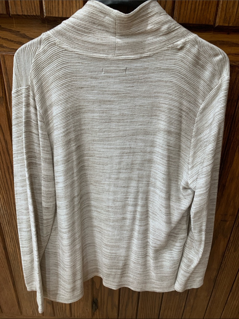 Tommy Hilfiger women Cardigan sweater size XL with two pockets - Picture 2 of 7
